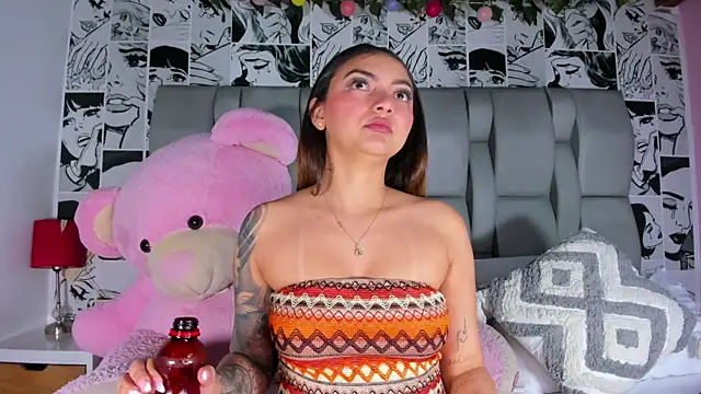 LucyRosse online show from 03-22-26, 12:08