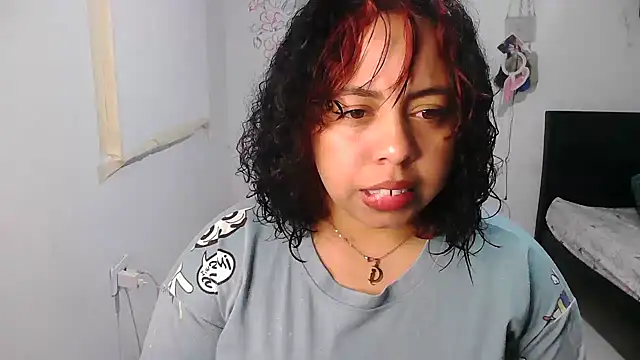 alexandraluv online show from 11-26-25, 10:44