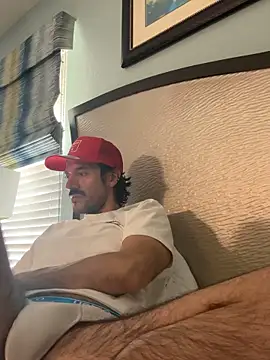 Nikolaj-pristino online show from 11-13-25, 07:13