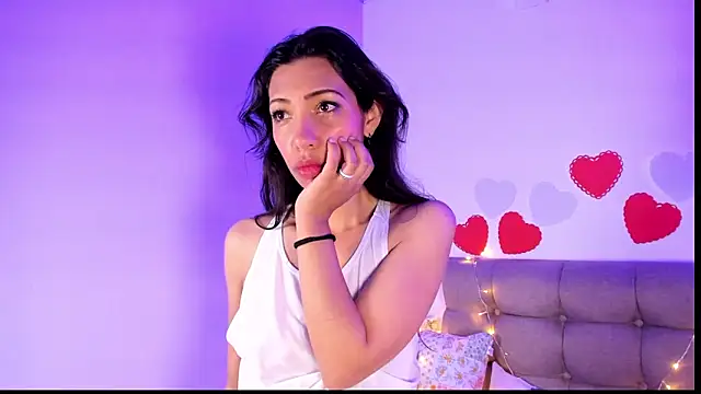 Miss veronicaa2 online show from 02-13-25, 12:00