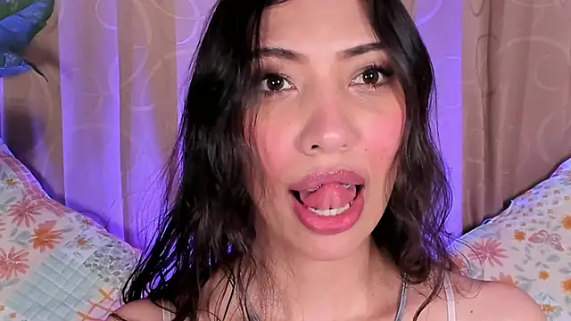 Miss veronicaa2 online show from 05-28-26, 01:08