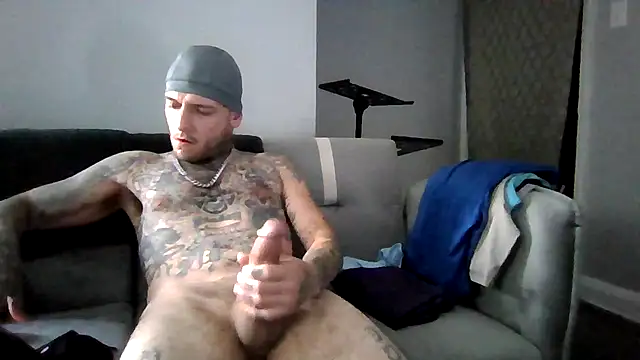 cruz815 online show from 06-25-26, 02:10