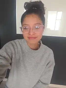 Snapshot of mac-sara chatting on 03-09-25, 04:55 mac-sara online show from 03-09-25, 04:55