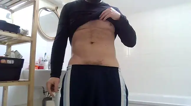 Snapshot of Zer_oki chatting on 03-08-25, 02:30 Zer oki online show from 03-08-25, 02:30