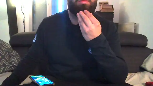 Snapshot of Zer_oki chatting on 09-28-25, 05:18 Zer oki online show from 09-28-25, 05:18