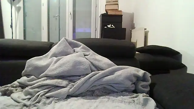 Zer oki online show from 11-21-25, 02:49