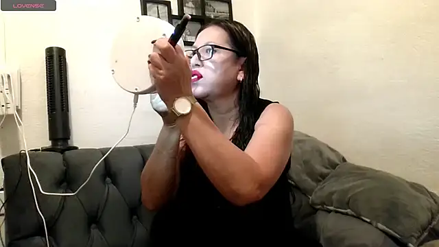 MirandaLatinaLovely online show from 04-25-26, 04:59