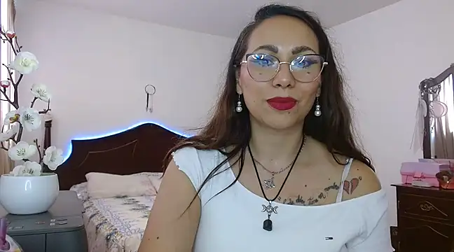 AloLovely  online show from 03-20-25, 09:02