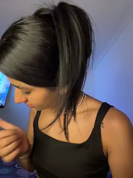 Snapshot of eva_roseee chatting on 08-09-26, 03:08 eva roseee online show from 08-09-26, 03:08