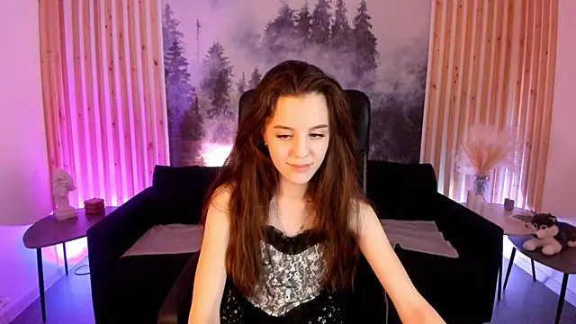 Snapshot of MilaStoyne chatting on 02-24-25, 02:40 MilaStoyne online show from 02-24-25, 02:40