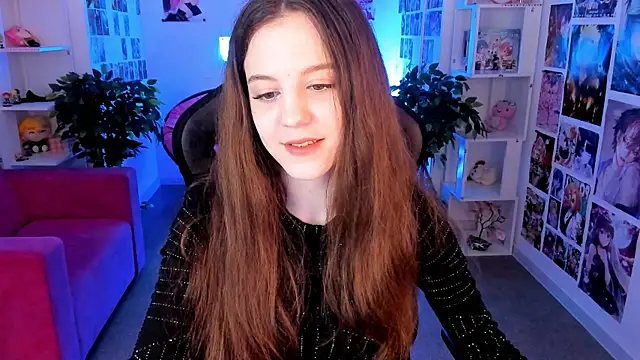 Snapshot of MilaStoyne chatting on 03-05-25, 06:01 MilaStoyne online show from 03-05-25, 06:01