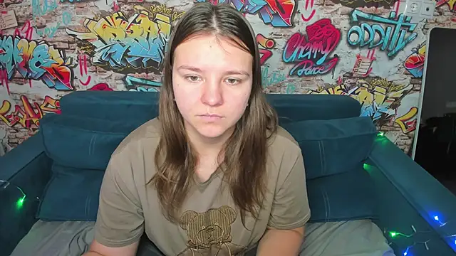 Jenny Jimmy online show from 12-16-25, 01:10