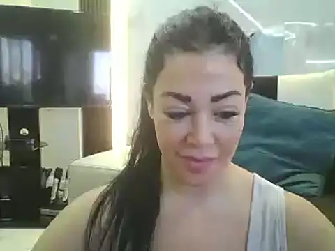 Snapshot of Aleen8067 chatting on 02-08-25, 09:24 Aleen8067 online show from 02-08-25, 09:24