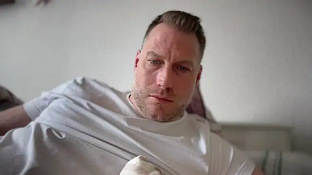 Christian87xxx online show from 04-02-26, 02:58