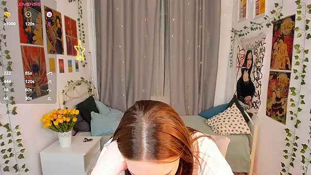 MaryWaddell online show from 12-18-25, 04:18