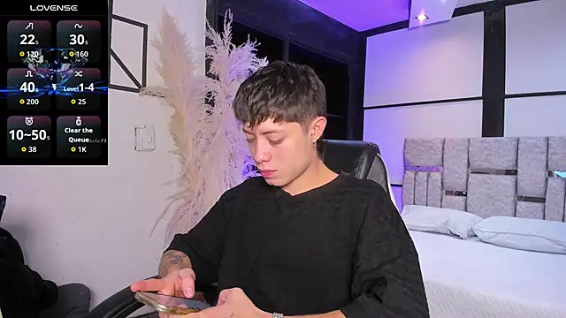 marcuscollins1  online show from 01-09-26, 02:20