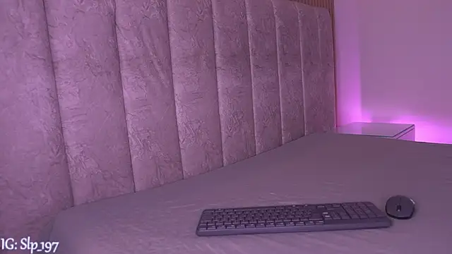 sara lopee1 online show from 04-11-26, 11:58