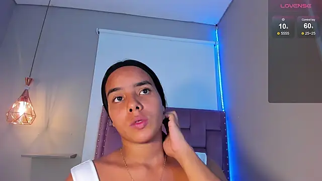 Roxy Stonee online show from 04-22-26, 07:26