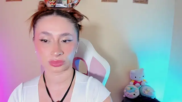 chloe rockss  online show from 07-08-26, 08:24
