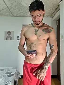 Niick01  online show from 10-21-25, 04:24