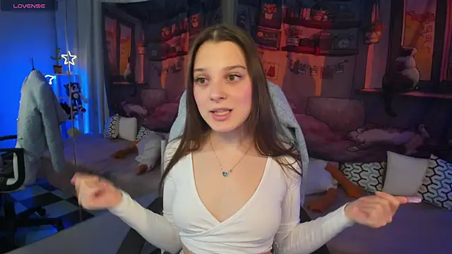 kaisajenner online show from 12-02-25, 09:32