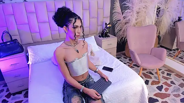 allicemackenzie online show from 02-21-26, 01:06