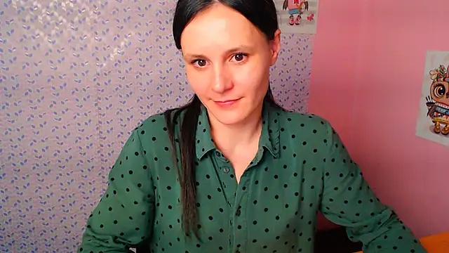 Snapshot of ValeriaHeart_ chatting on 02-07-25, 04:56 ValeriaHeart online show from 02-07-25, 04:56