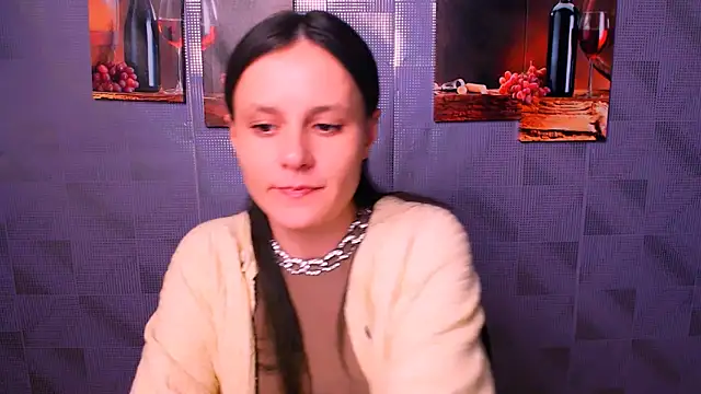 Snapshot of ValeriaHeart_ chatting on 02-10-25, 12:29 ValeriaHeart online show from 02-10-25, 12:29