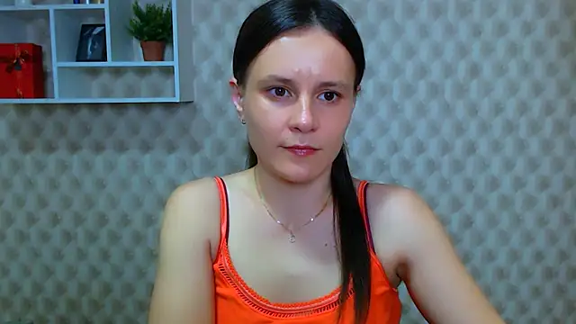 ValeriaHeart  online show from 03-12-26, 03:40