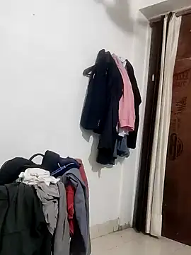 Hot funky boy online show from 02-11-25, 07:38