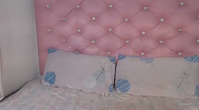 Snapshot of NikkyDangerr chatting on 02-21-25, 09:22 NikkyDangerr online show from 02-21-25, 09:22