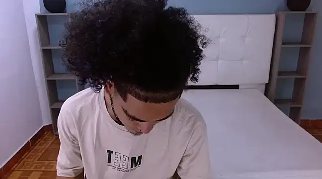 LihanJor 23 online show from 02-06-25, 03:27