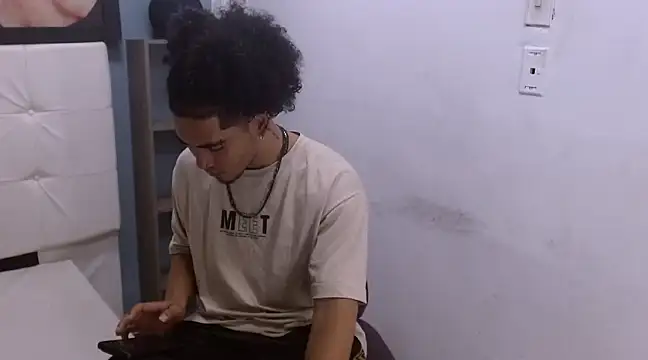 LihanJor 23 online show from 02-11-25, 03:50