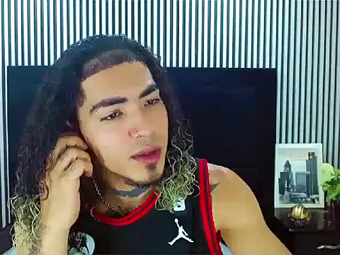 LihanJor 23 online show from 09-28-25, 12:32