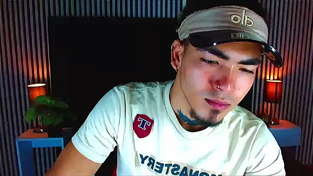 LihanJor 23 online show from 10-21-25, 01:56