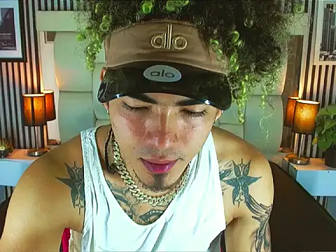 LihanJor 23 online show from 11-29-25, 01:25