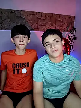 Snapshot of jacob_and_sam chatting on 02-16-25, 04:42 jacob and sam online show from 02-16-25, 04:42