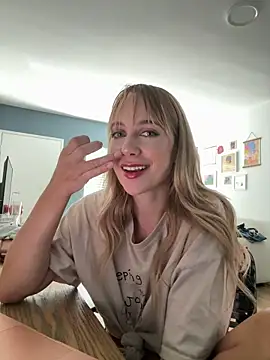 Snapshot of rileylovesyou chatting on 09-09-25, 10:31 rileylovesyou online show from 09-09-25, 10:31
