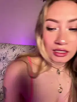 Snapshot of Lally_Valencia__ chatting on 03-20-25, 05:57 Lally Valencia   online show from 03-20-25, 05:57