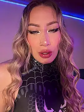 Snapshot of Lally_Valencia__ chatting on 10-26-25, 06:19 Lally Valencia   online show from 10-26-25, 06:19