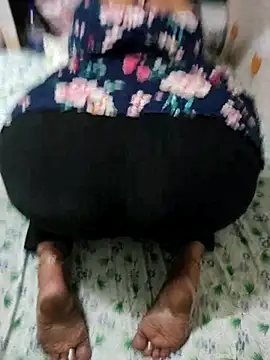 Alishafernandez online show from 03-16-26, 08:46