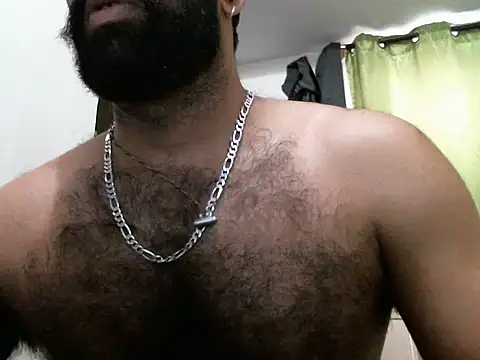 Snapshot of indianhairybull chatting on 03-19-25, 04:14 indianhairybull online show from 03-19-25, 04:14
