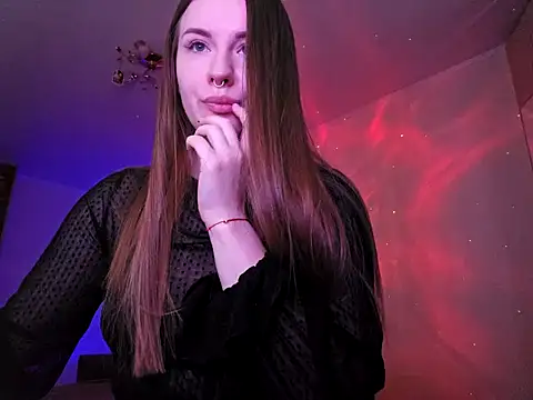 Snapshot of aava__bbrown chatting on 02-18-25, 11:11 aava bbrown online show from 02-18-25, 11:11