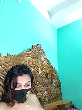 Snapshot of monekhan123 chatting on 11-23-25, 11:54 monekhan123 online show from 11-23-25, 11:54