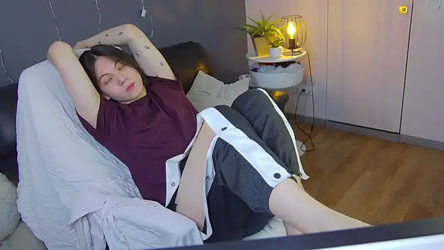 Snapshot of just_gay_ chatting on 02-01-25, 05:05 just gay  online show from 02-01-25, 05:05