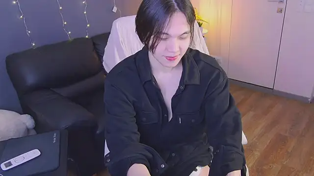 Snapshot of just_gay_ chatting on 02-03-25, 04:41 just gay  online show from 02-03-25, 04:41