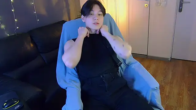 Snapshot of just_gay_ chatting on 03-11-25, 01:23 just gay  online show from 03-11-25, 01:23