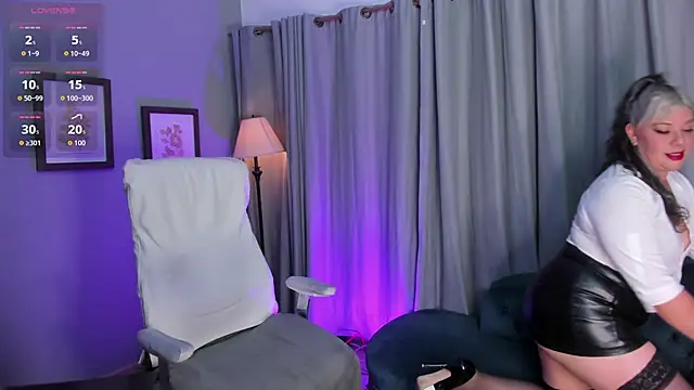 Dafne 00 online show from 03-21-26, 12:43