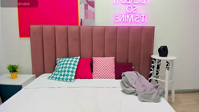 TessaAdorable online show from 11-16-25, 01:22