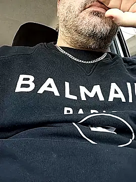 NAvoglia online show from 04-17-26, 01:25